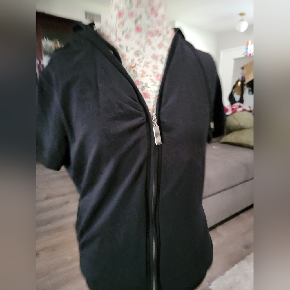 Black Sweater With Hoodie Size Medium